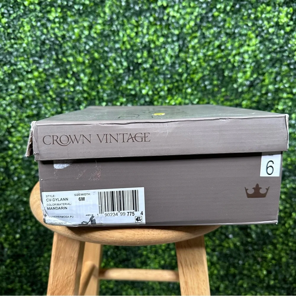 New in box‎ Crown Vintage Dylann Sandal in Mandarin Orange